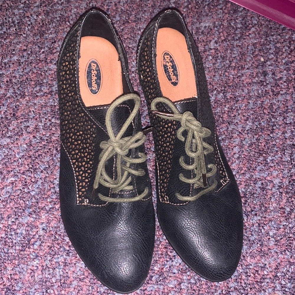Dr. Scholl’s black heel boot